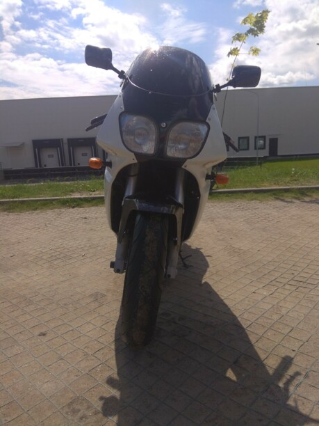 Yamaha FZR, 1997 г.