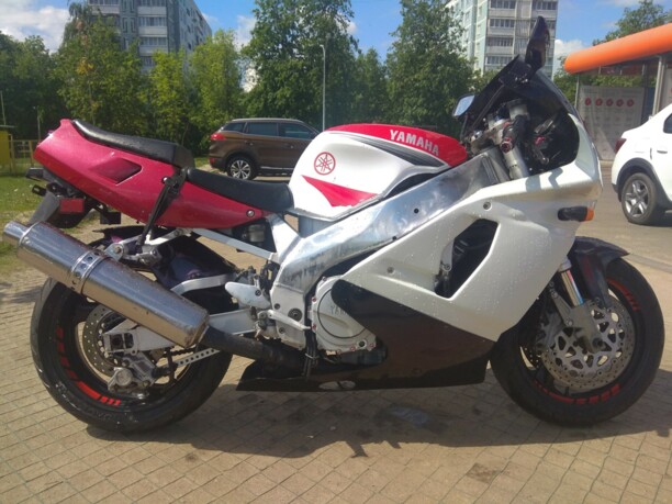 Yamaha FZR, 1997 г.