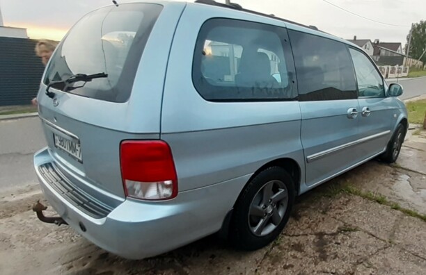 Kia Carnival I · Рестайлинг, 7 мест, 2002 г.