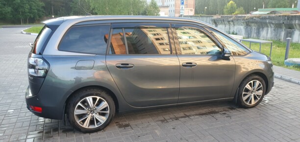 Citroen C4 Grand Picasso II, 7 мест, 2015 г.