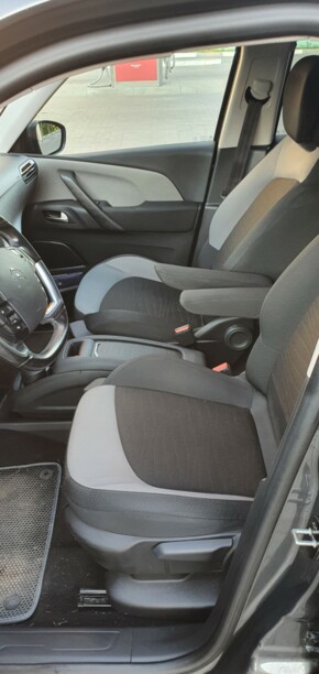 Citroen C4 Grand Picasso II, 7 мест, 2015 г.