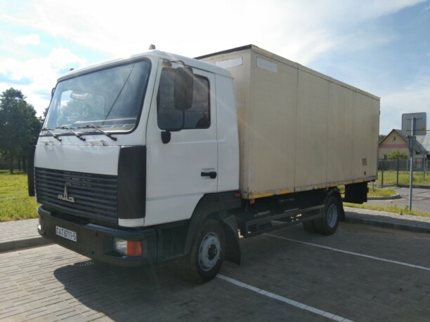 МАЗ 4371, 2011 г.