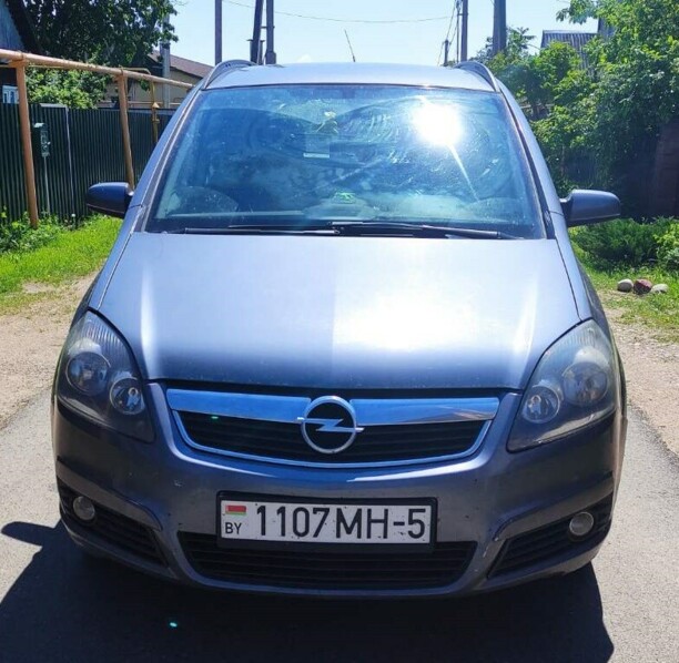 Opel Zafira B, 7 мест, 2007 г.