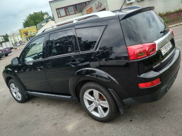 Peugeot 4007, 7 мест, 2008 г.