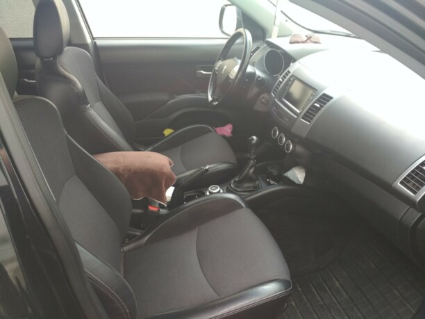 Peugeot 4007, 7 мест, 2008 г.