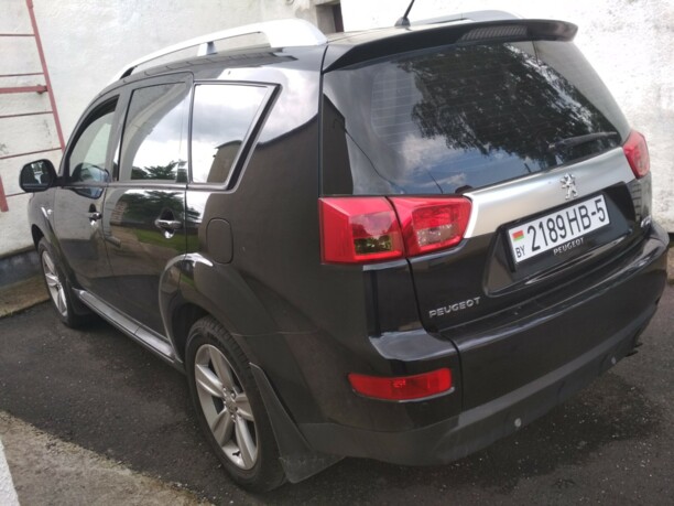 Peugeot 4007, 7 мест, 2008 г.