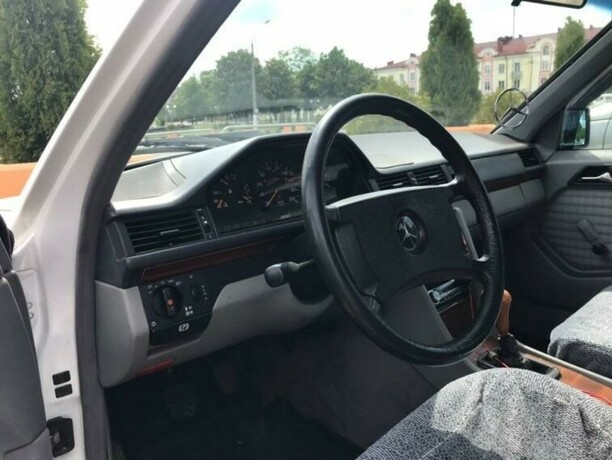 Mercedes-Benz E-Класс W124, S124, C124, A124, 1991 г.