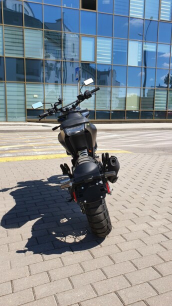 Husqvarna Vitpilen Svartpilen 401, 2018 г.