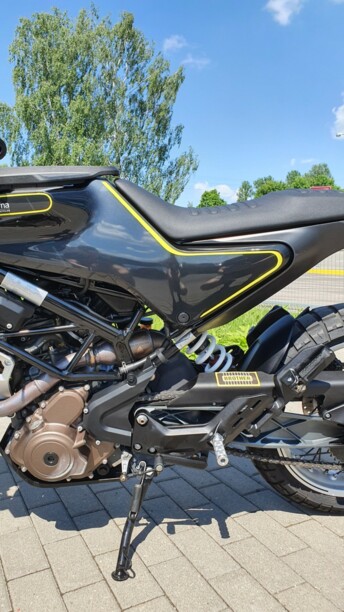 Husqvarna Vitpilen Svartpilen 401, 2018 г.