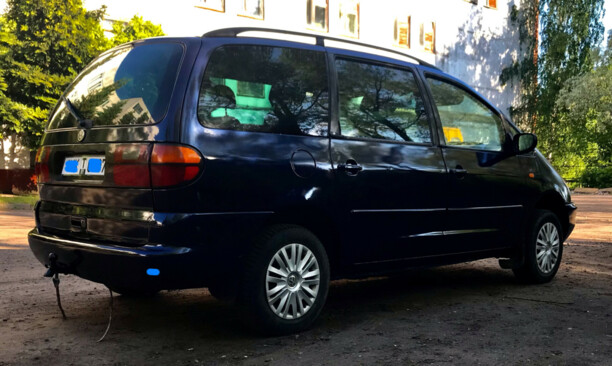 Volkswagen Sharan I, 7 мест, 1996 г.