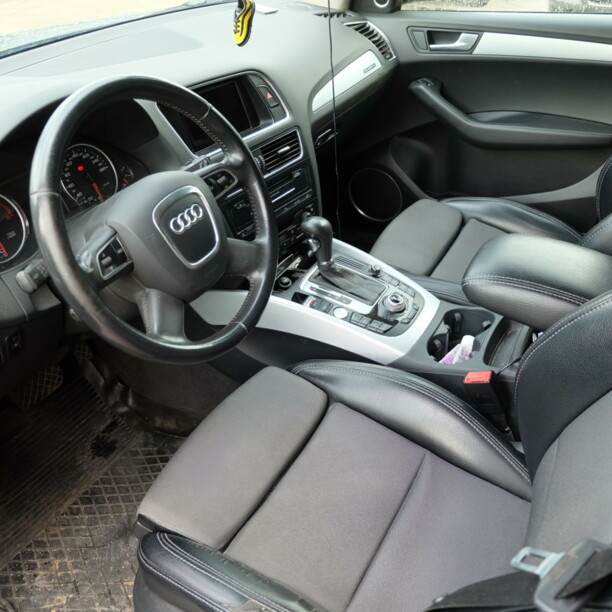 Audi Q5 8R, 2009 г.