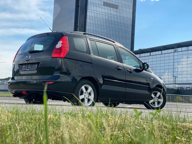 Mazda 5 I, 7 мест, 2005 г.