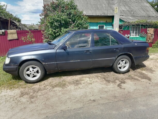 Mercedes-Benz E-Класс W124, S124, C124, A124, 1988 г.