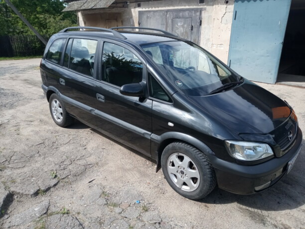 Opel Zafira A, 7 мест, 2001 г.