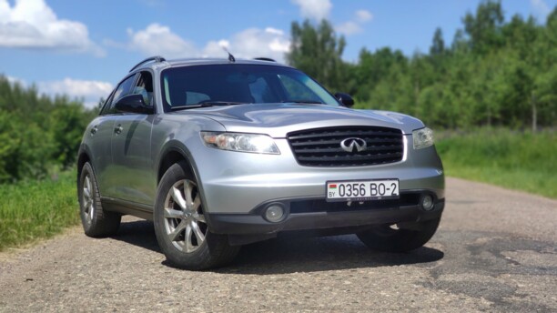 Infiniti FX I, 2002 г.