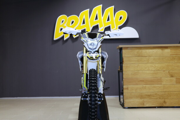 BSE Z3 172 FMM (без ПТС), 2022 г.