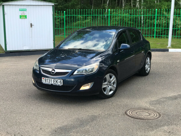 Opel Astra J, 2010 г.