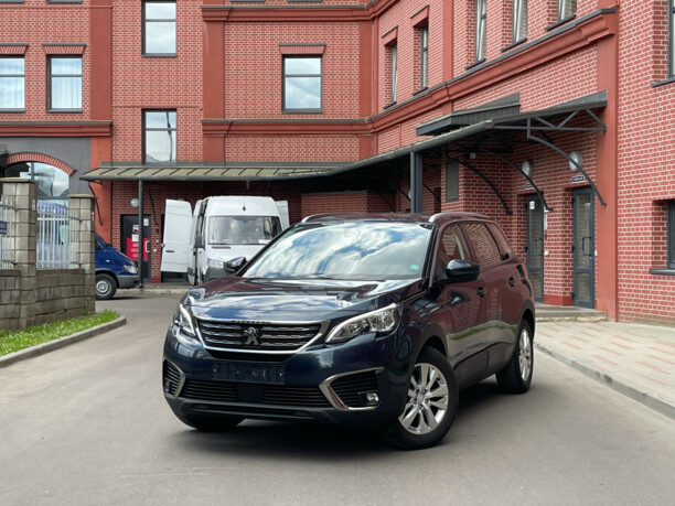 Peugeot 5008 II, 7 мест, 2017 г.