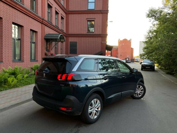 Peugeot 5008 II, 7 мест, 2017 г.