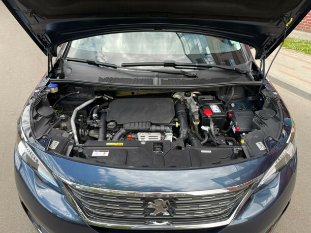 Peugeot 5008 II, 7 мест, 2017 г.