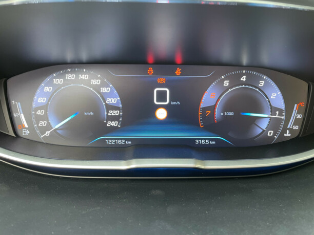 Peugeot 5008 II, 7 мест, 2017 г.