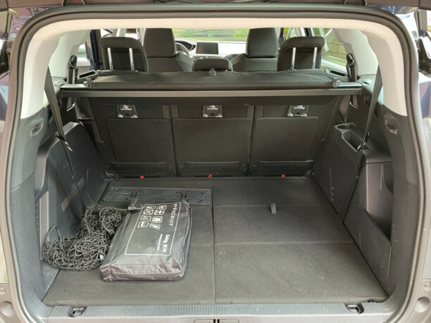 Peugeot 5008 II, 7 мест, 2017 г.