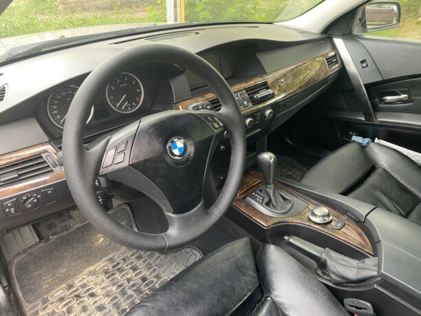 BMW 5 серия E60, E61, 2004 г.
