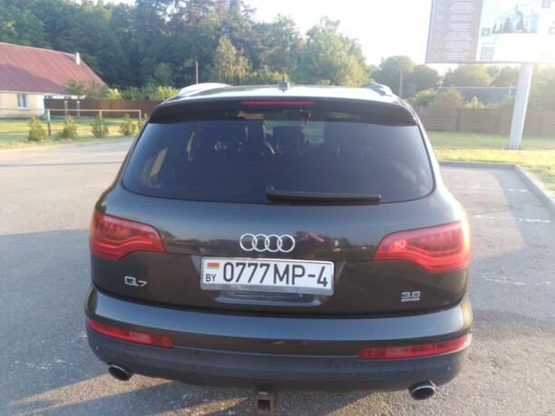 Audi Q7 4L, 7 мест, 2007 г.