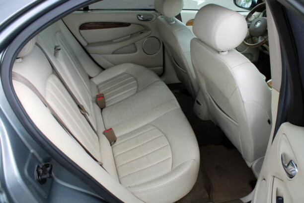 Jaguar X-Type, 2002 г.