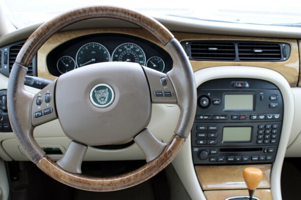 Jaguar X-Type, 2002 г.