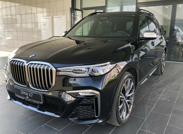 BMW X7, 7 мест, 2020 г.