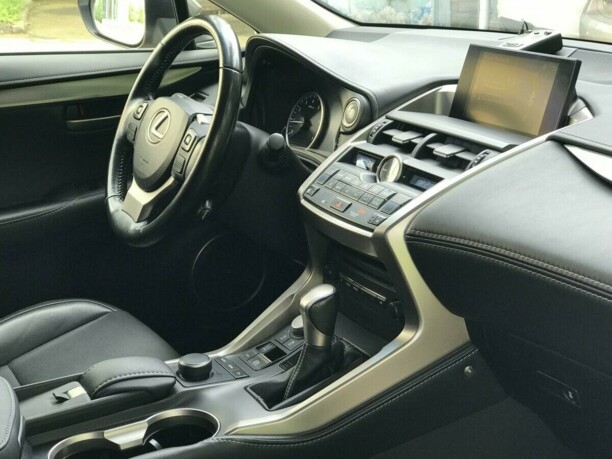 Lexus NX, 2015 г.