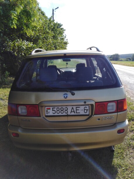 Toyota Picnic, 7 мест, 1999 г.