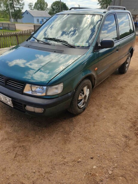 Mitsubishi Space Runner I, 1996 г.