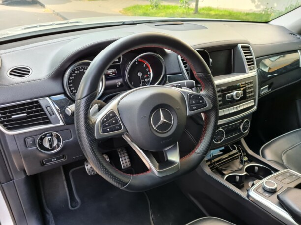 Mercedes-Benz GL-Класс X166, 7 мест, 2013 г.