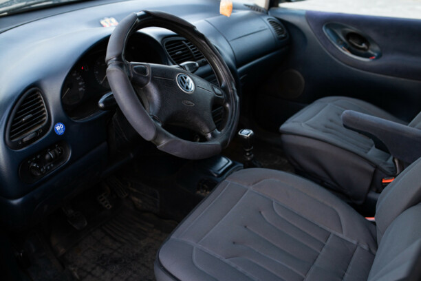 Volkswagen Sharan I, 7 мест, 1998 г.