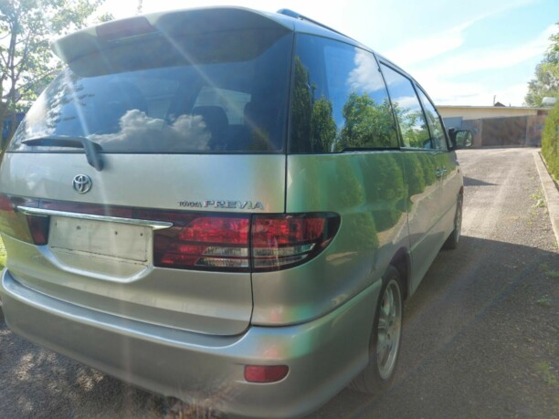 Toyota Previa II (XR30, XR40), 7 мест, 2001 г.