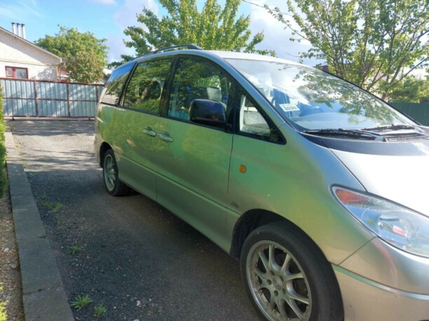 Toyota Previa II (XR30, XR40), 7 мест, 2001 г.