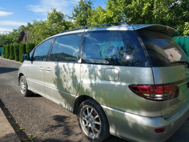 Toyota Previa II (XR30, XR40), 7 мест, 2001 г.