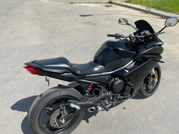 Yamaha FZR FZ6R, 2011 г.