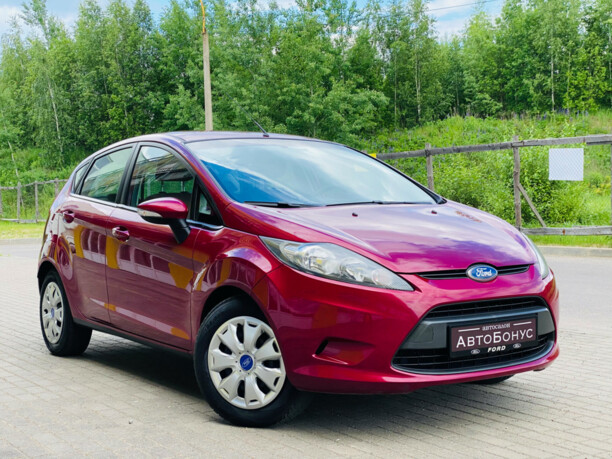 Ford Fiesta VI, 2010 г.