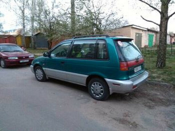 Mitsubishi Space Runner I, 1996 г.