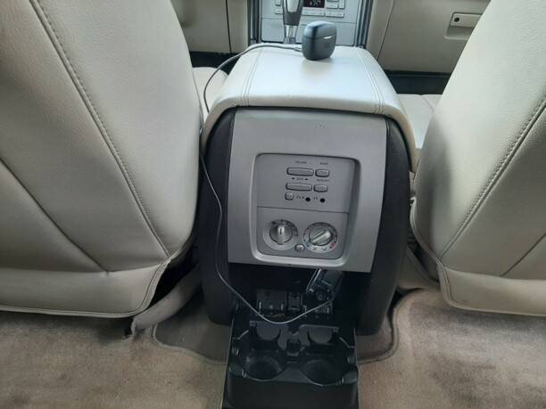 Lincoln Navigator II, 7 мест, 2003 г.