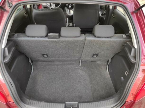 Mazda 2 II · Рестайлинг, 2011 г.