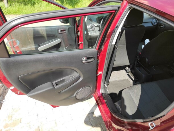 Mazda 2 II · Рестайлинг, 2011 г.