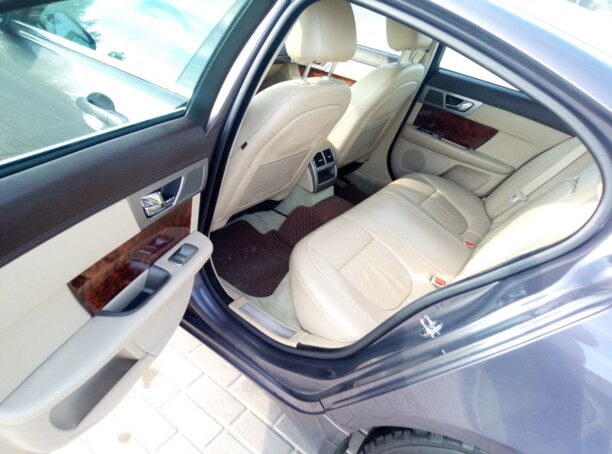 Jaguar XF X250, 2009 г.