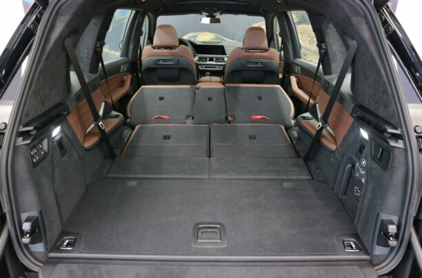 BMW X7, 7 мест, 2020 г.