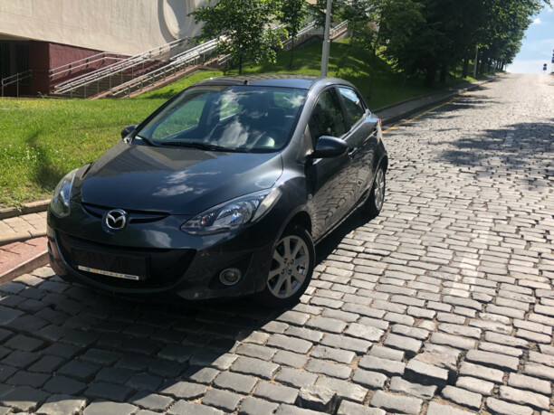 Mazda 2 II · Рестайлинг, 2011 г.