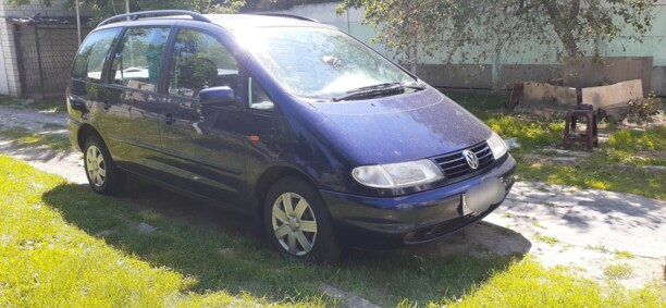 Volkswagen Sharan I, 7 мест, 1999 г.