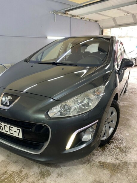 Peugeot 308 T7 · Рестайлинг, 2012 г.